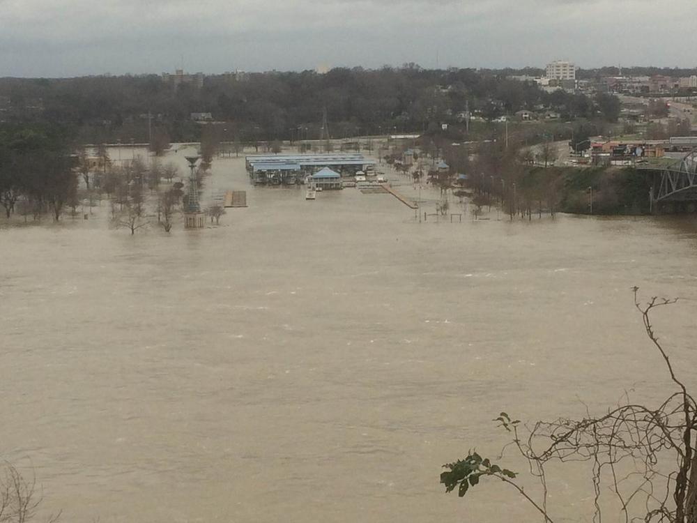 mcfarland flood.jpg-large