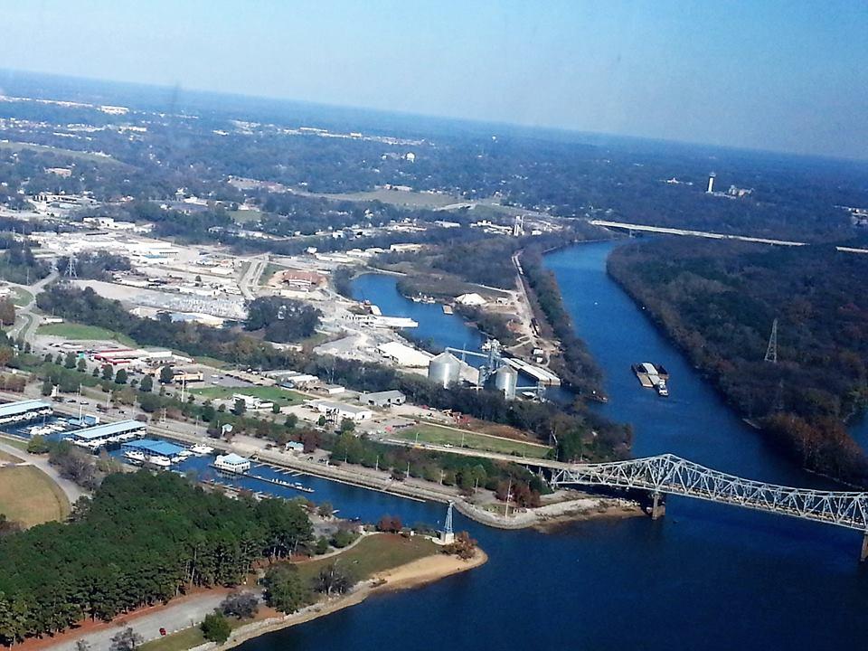 A view of the harbor from the helicopter.